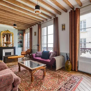 Apartment Outstanding Charming Flat - Heart Of Saint-honore, Paris