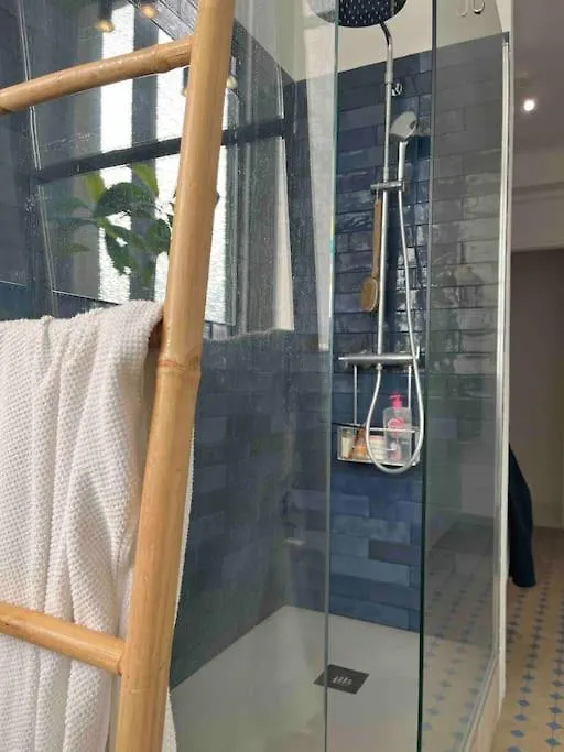 Louvre Apartment Παρίσι 0*,